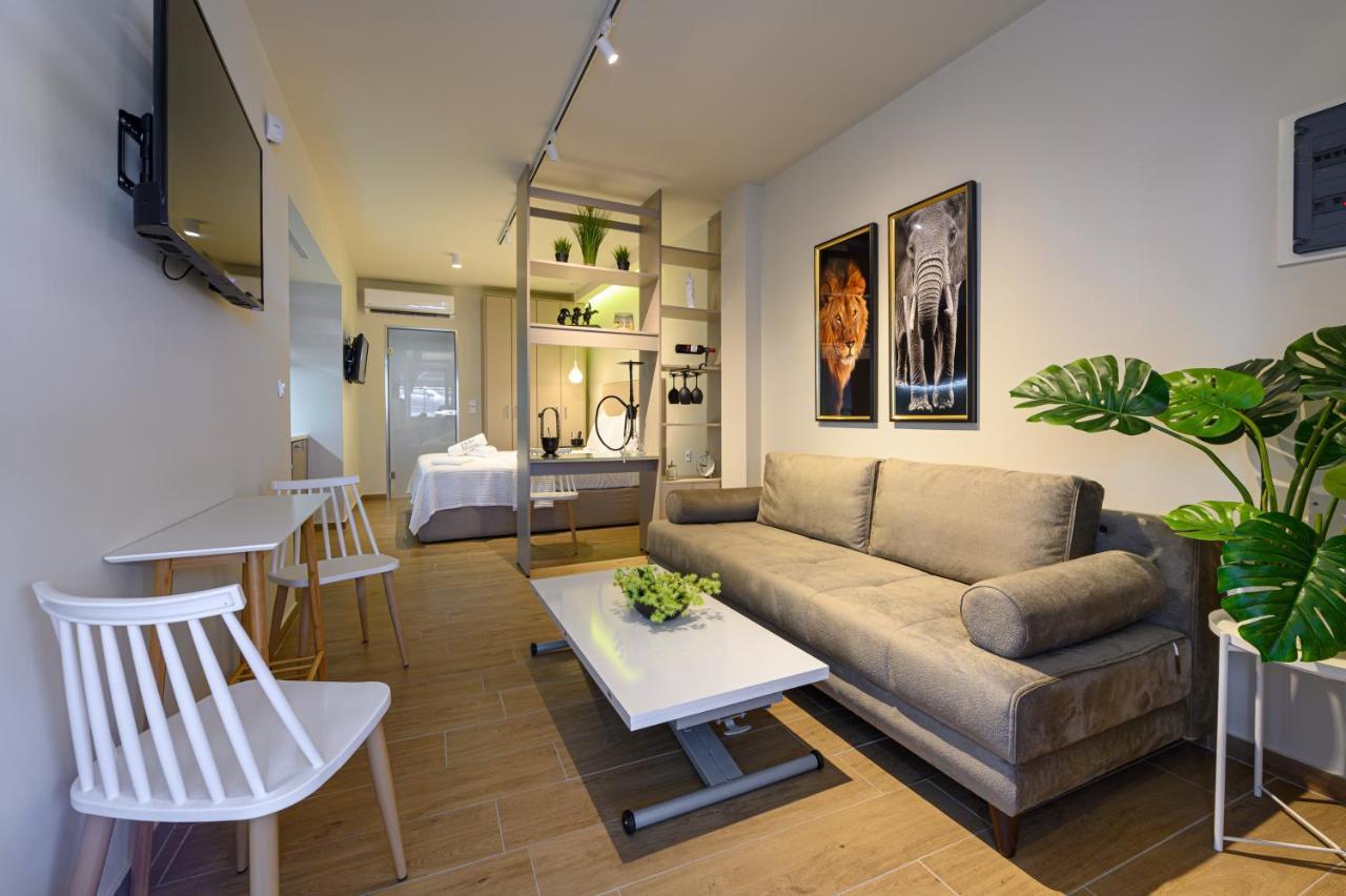 Blackhaus Apartments テッサロニキ エクステリア 写真