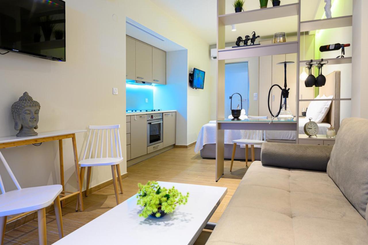 Blackhaus Apartments テッサロニキ エクステリア 写真