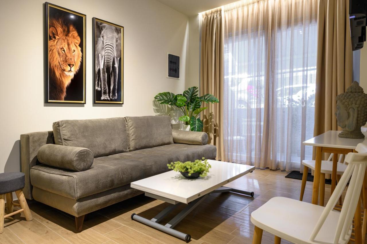 Blackhaus Apartments テッサロニキ エクステリア 写真
