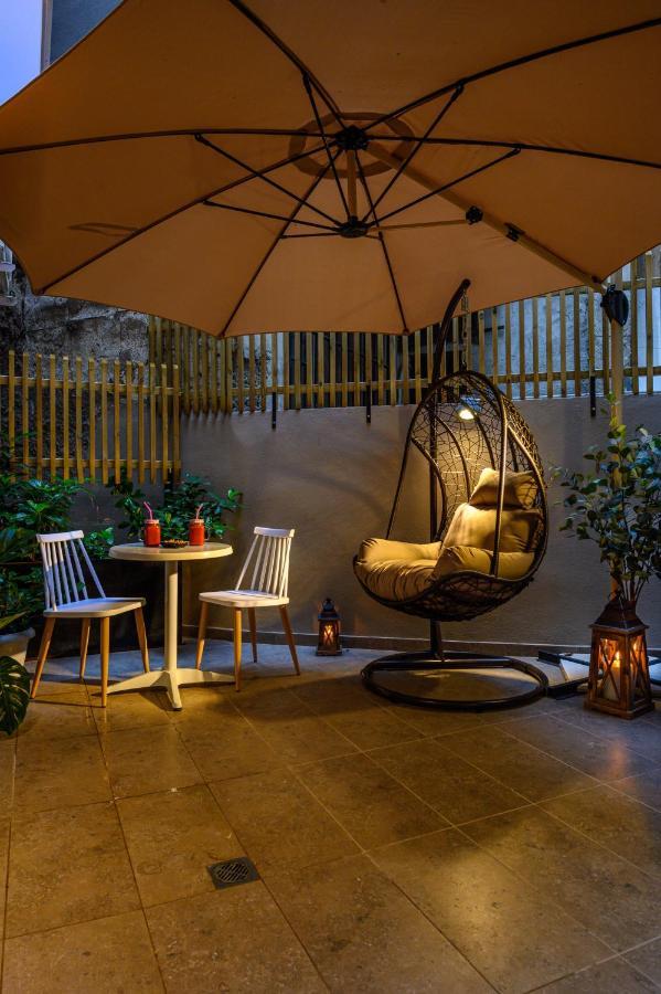 Blackhaus Apartments テッサロニキ エクステリア 写真
