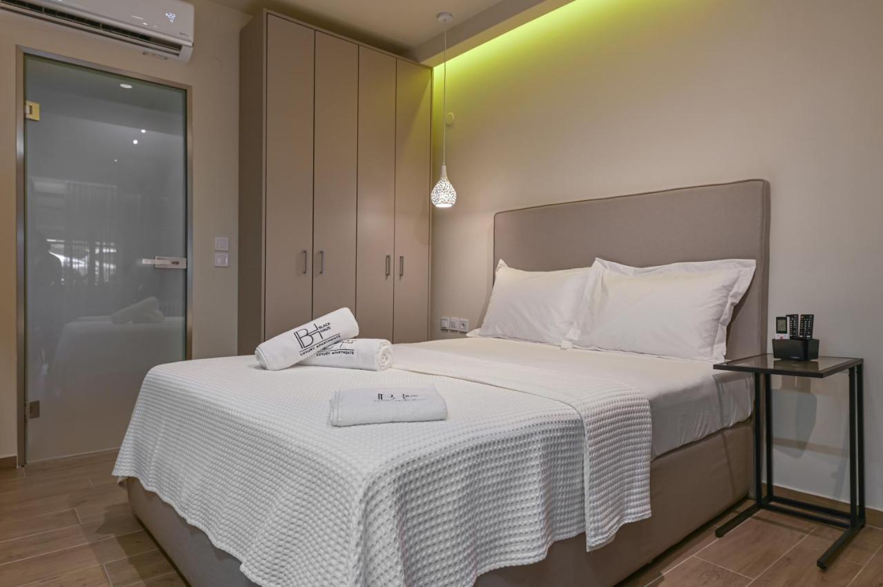 Blackhaus Apartments テッサロニキ エクステリア 写真