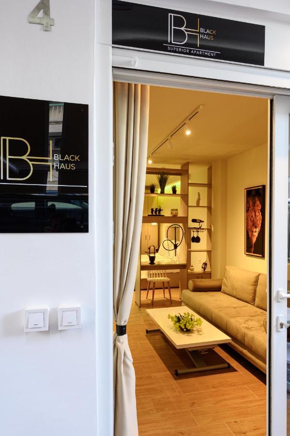 Blackhaus Apartments テッサロニキ エクステリア 写真